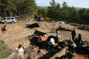 Екипът на експедиция „Странджа“ откри древна тракийска резиденция край Княжево