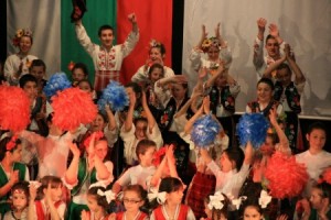 Пълен запис от концерта “Децата пеят и танцуват” на ОбДК – Елхово