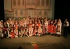 Снимки: Танцов състав „Българско хоро” и танцова формация „Цветница” заедно на сцена