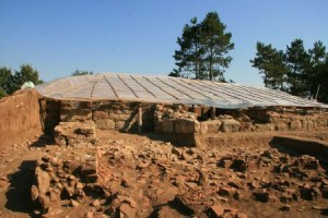 Видео и Снимки: Приключи втори етап от разкопките на тракийската резиденция (дворец) край Княжево