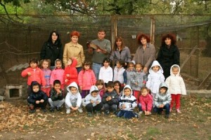 Днес децата от група „Маргаритка” към ЦДГ “Надежда”, посетиха фазанарията край град Елхово