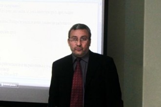Икономистът Димитър Помаков е единственият кандидат за управител на болницата в Елхово