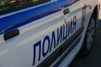 Елховските полицаи спипаха румънски шофьор с фалшиви табели