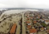 Снимки Елхово от птичи поглед: Нивото на река Тунджа започва бавно да спада, но обстановката остава критична