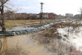 Река Тунджа край Елхово вероятно ще премине праг от 4 метра