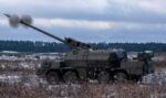 Премиерът Фиала: Чехия е доставила на Украйна стотици единици тежка военна техника