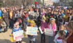 Във Варна протестираха мирно в подкрепа на Украйна