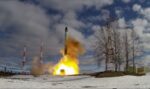 Владимир Путин обеща: Русия ще постави на бойно дежурство междуконтинентални ракети последен модел "Сармат" още тази година