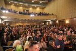 Пълна зала до краен предел аплодира актьорите от театрален състав към Читалище „Развитие” – Елхово (+снимки)