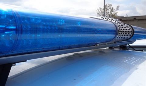 Полицейска проверка в Елхово установи 17-годишна пътничка в автомобил с наркотици