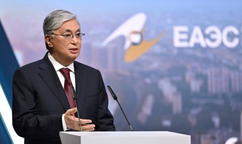 Казахстан ще обменя кредитни истории със страните от ЕИС