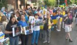 Протест пред руското посолство заради взривяването на язовир "Нова Каховка"