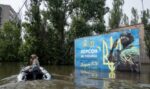 Спада водата в наводнените райони в Херсонска област