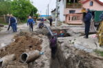 Дейностите по реконструкцията на водопровод по ул. „Морава“ в Елхово са към своя край /снимки/